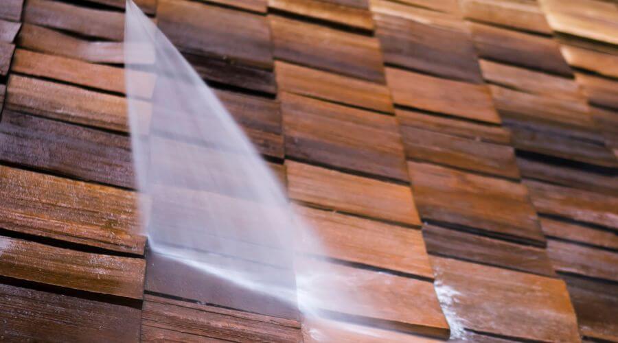 Professional gutter cleaning in Capitol Heights, MD
